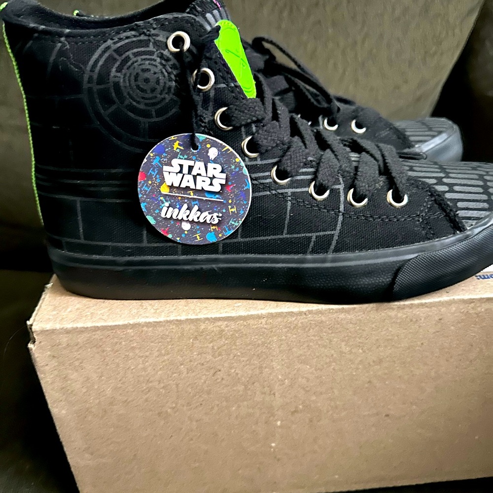 NEW M5/W7 Inkkas Star Wars High Top Shoes Sneakers rare Death Star retired HTF